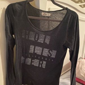 Hollister top